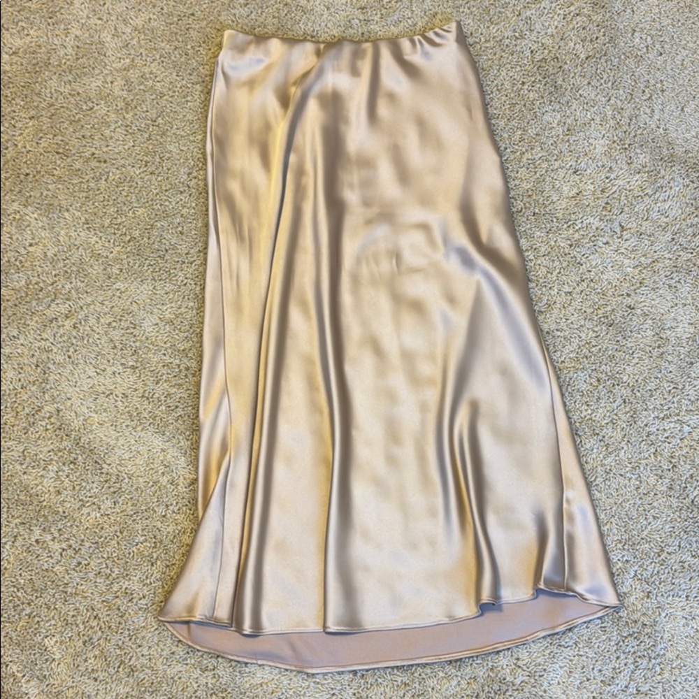 e.ssue Women’s midi skirt